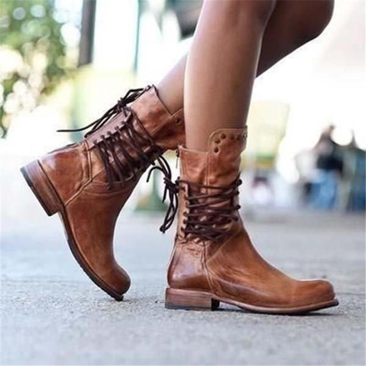 Maura  | e Lederstiefel mit Schnürung