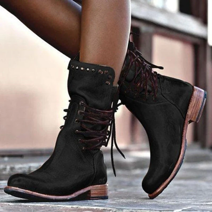 Maura  | e Lederstiefel mit Schnürung