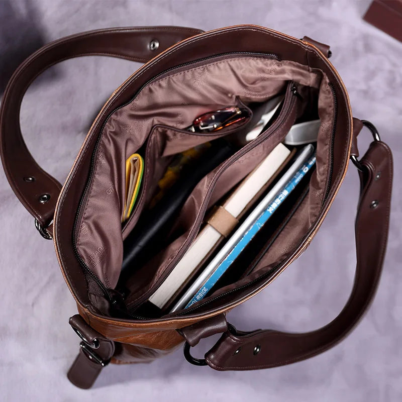 Adore |  Ledertasche