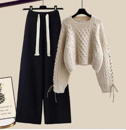 Elara | Set aus Strickpullover und Hose